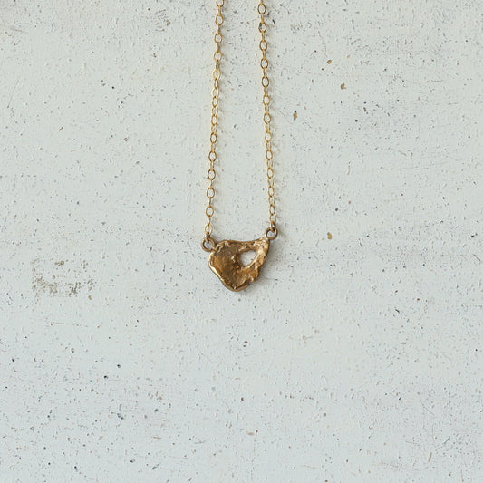 Oyster Pendant - Bronze (small)