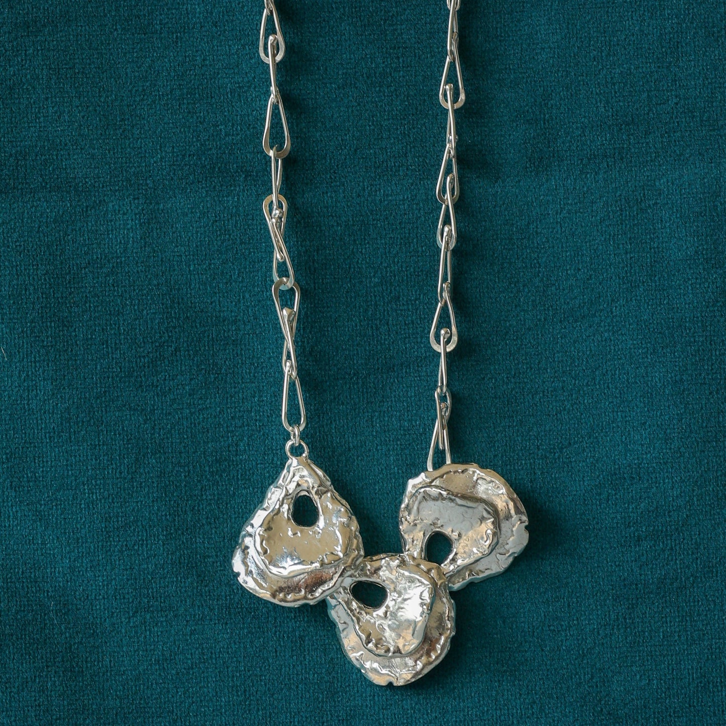 Eastern Oyster Trio Link Necklace