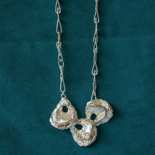 Eastern Oyster Triplet Link Necklace